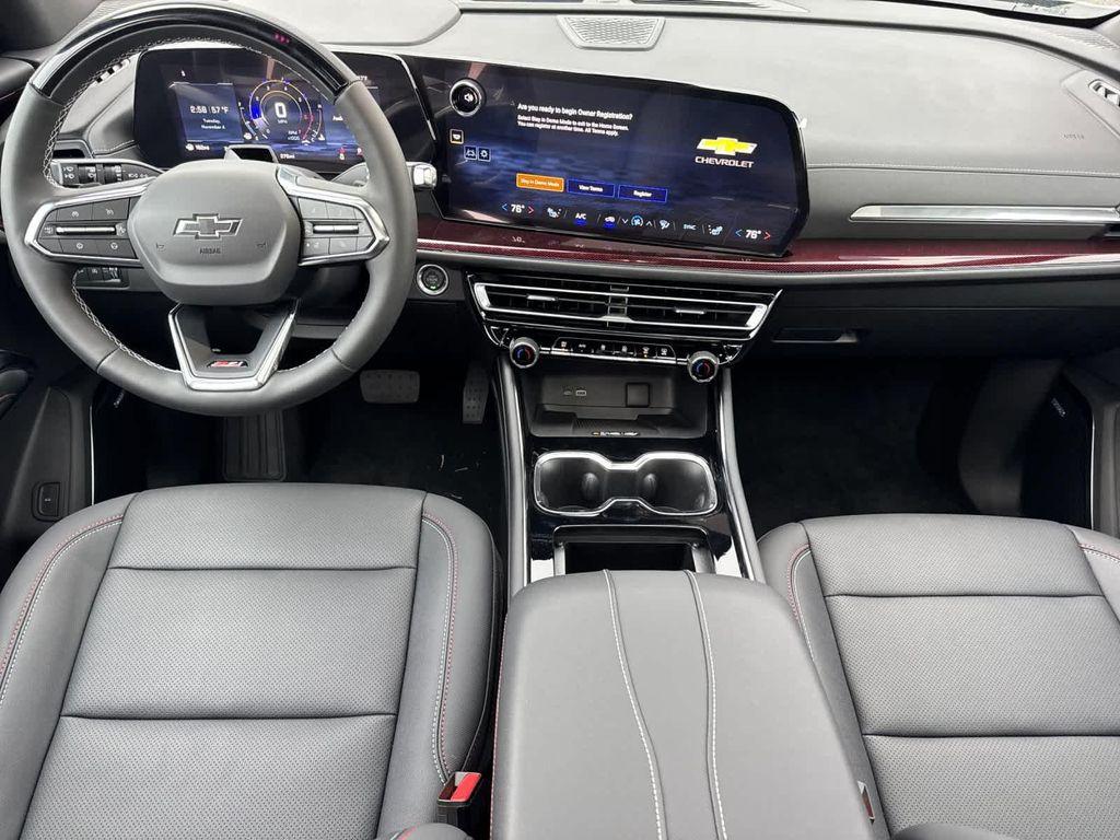 new 2026 Chevrolet Traverse car, priced at $58,404