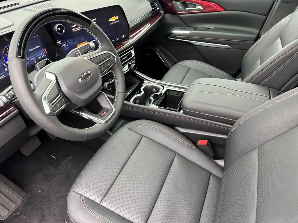 new 2026 Chevrolet Traverse car, priced at $58,404