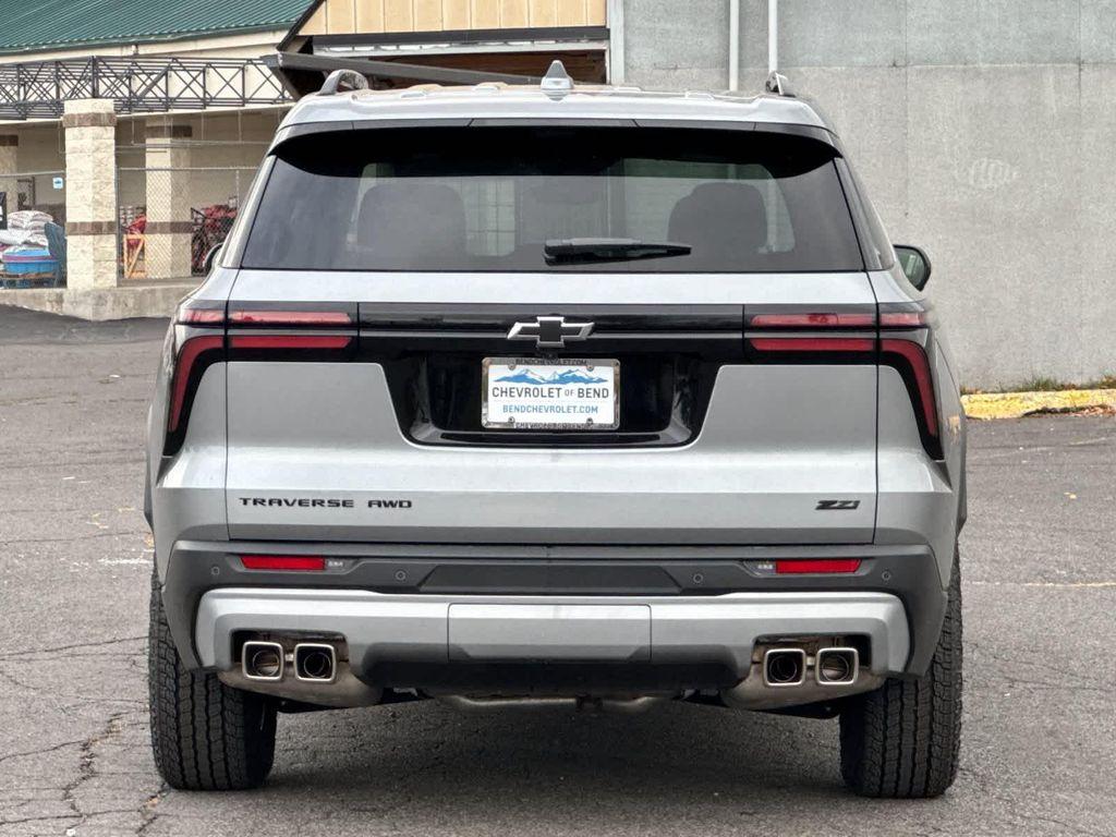 new 2026 Chevrolet Traverse car, priced at $58,404