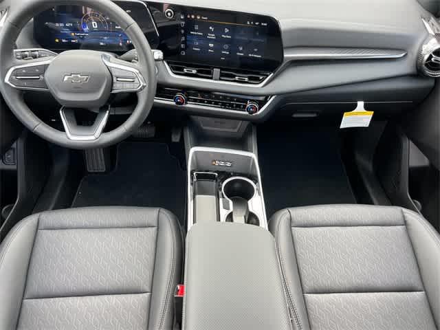 new 2025 Chevrolet Equinox car, priced at $37,470