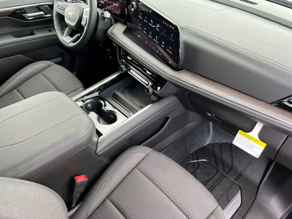 new 2026 Chevrolet Suburban car, priced at $70,875