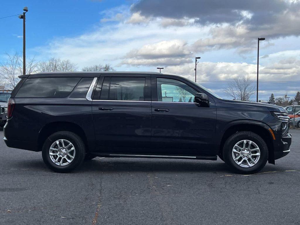 new 2026 Chevrolet Suburban car, priced at $70,875