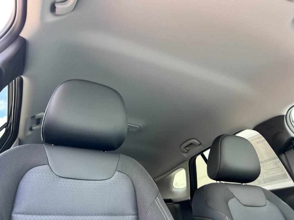 new 2025 Chevrolet Trax car, priced at $24,690