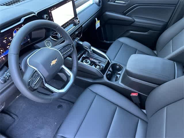 new 2024 Chevrolet Colorado car, priced at $45,015