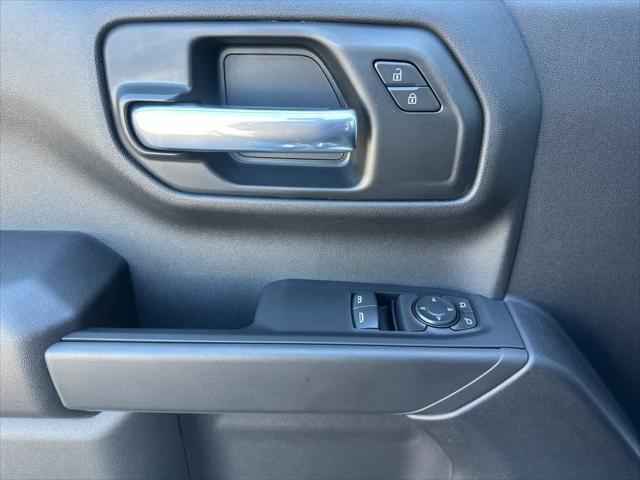 new 2025 Chevrolet Silverado 1500 car, priced at $45,500