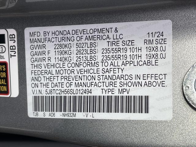 used 2025 Acura RDX car, priced at $44,000