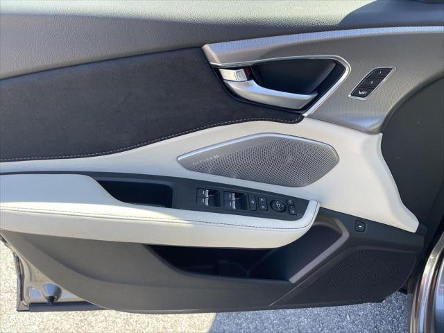 new 2025 Acura RDX car, priced at $56,400