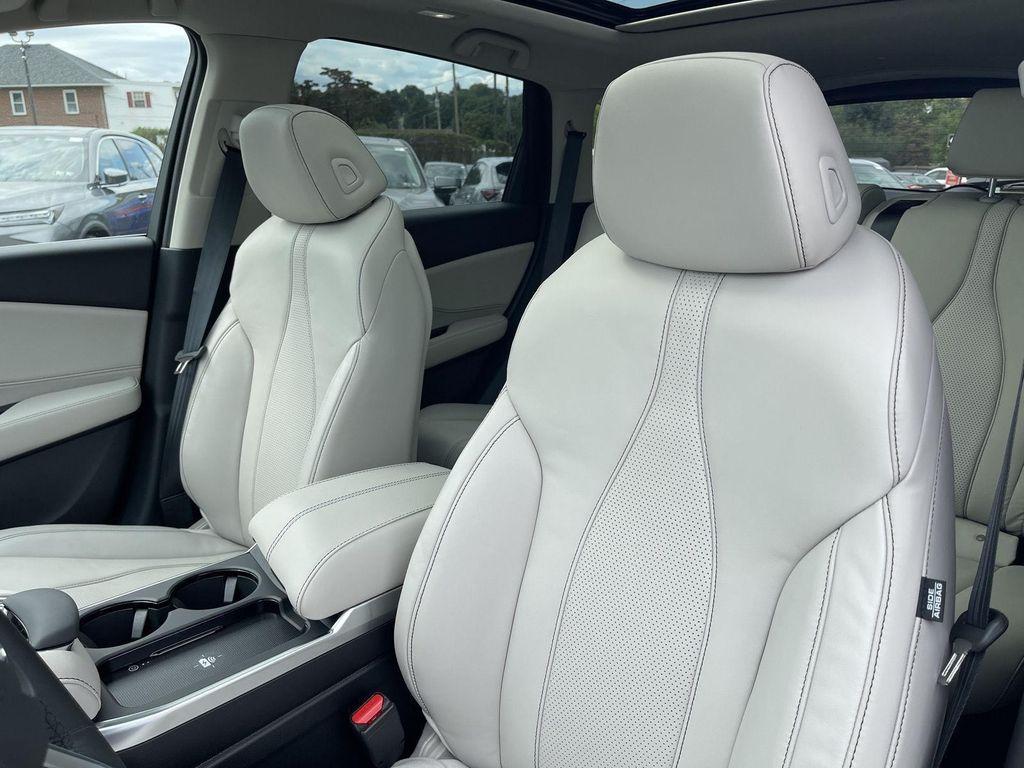 new 2025 Acura RDX car, priced at $49,250