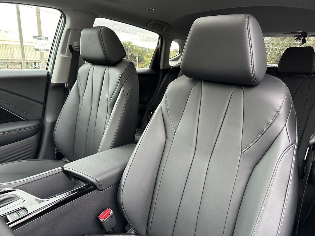 new 2025 Acura ADX car, priced at $38,350