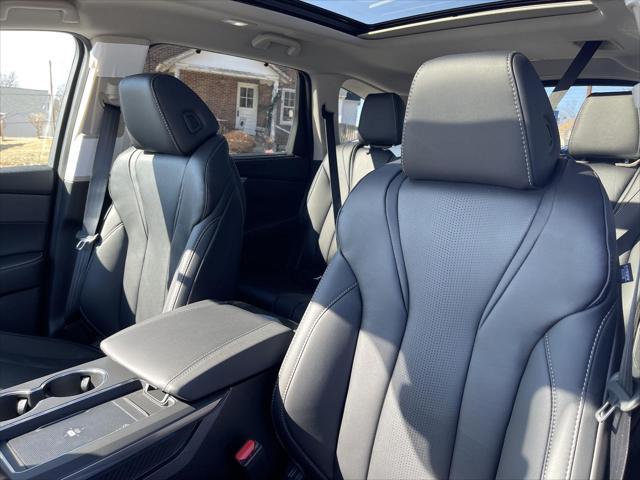 new 2025 Acura MDX car, priced at $60,750
