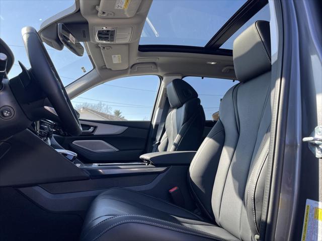new 2025 Acura MDX car, priced at $60,750