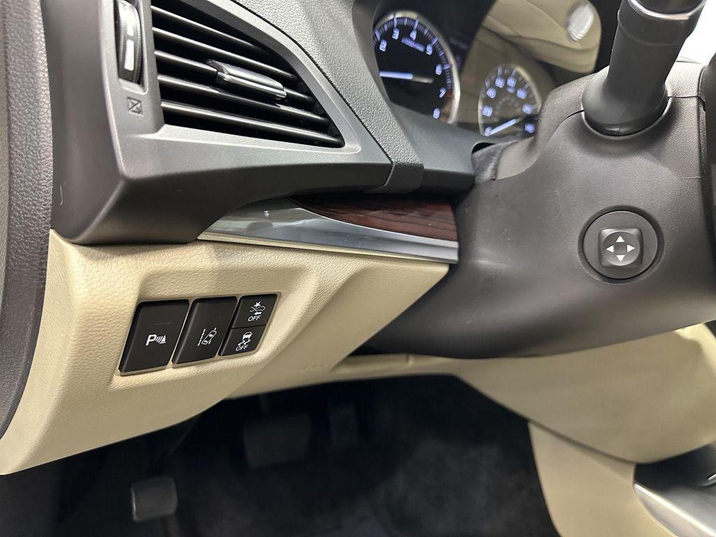 used 2016 Acura MDX car, priced at $13,400