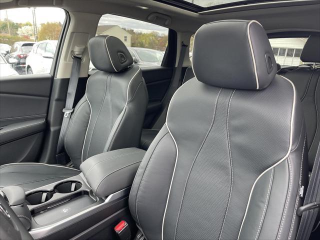 new 2025 Acura RDX car, priced at $53,800