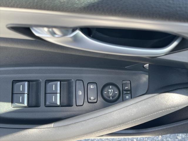 new 2025 Acura TLX car, priced at $46,595