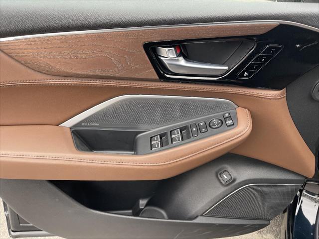 new 2025 Acura MDX car, priced at $68,250