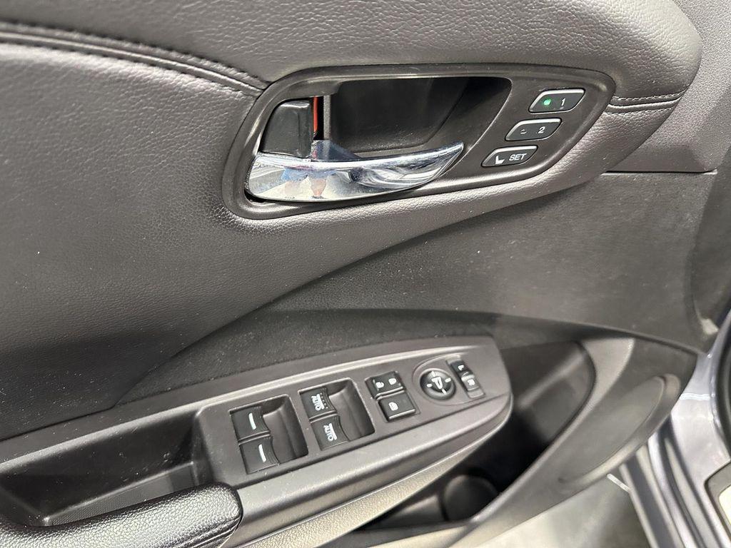 used 2017 Acura RDX car, priced at $14,900