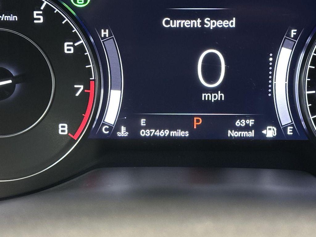 used 2023 Acura RDX car, priced at $33,900