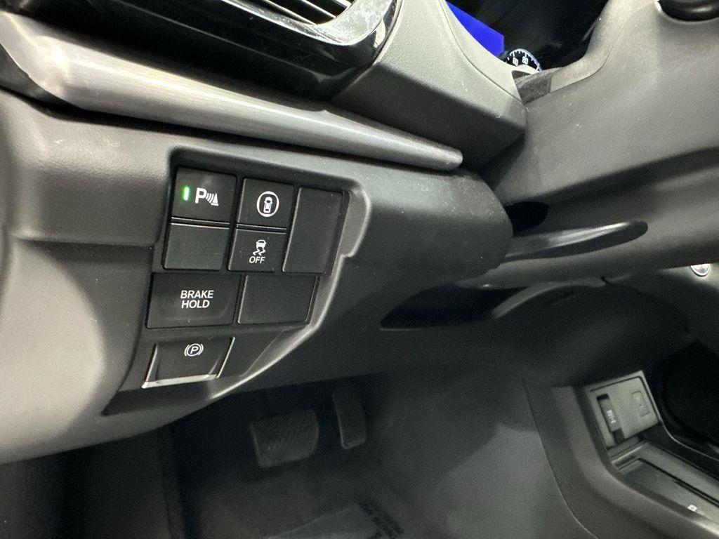 used 2022 Acura RDX car, priced at $32,000