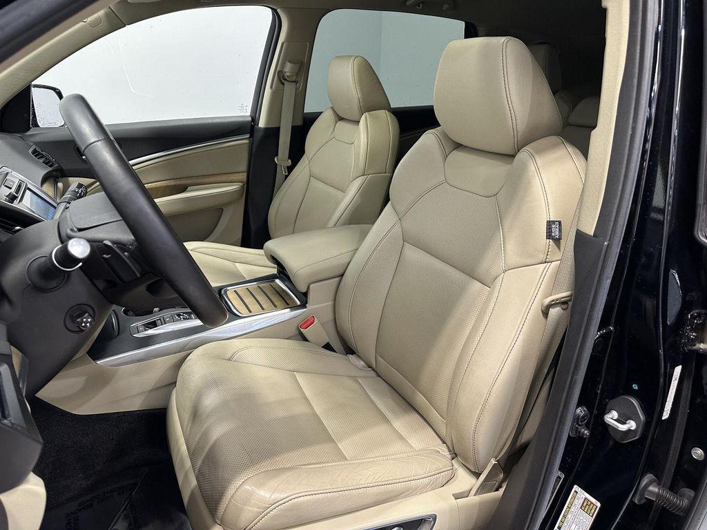 used 2020 Acura MDX car, priced at $29,000