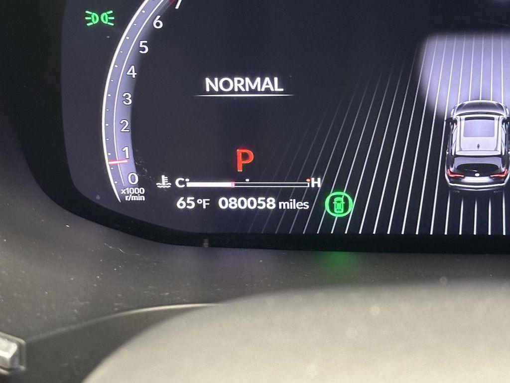 used 2022 Acura MDX car, priced at $33,000