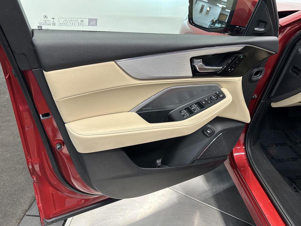 used 2025 Acura MDX car, priced at $51,900