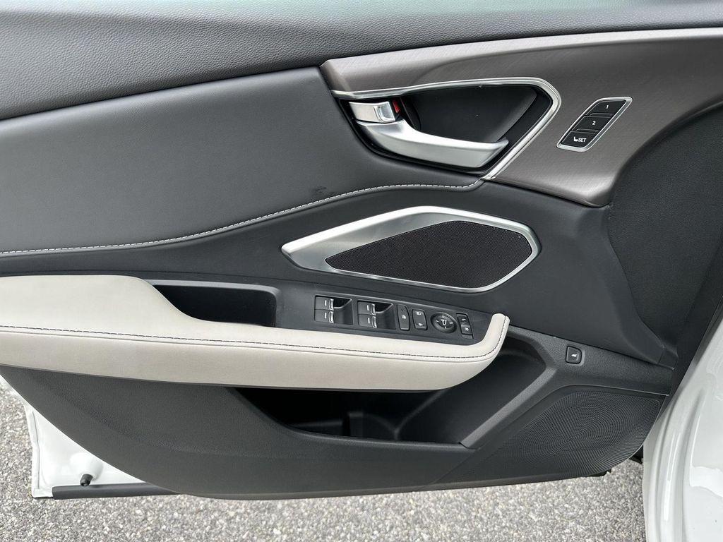 new 2026 Acura RDX car, priced at $47,050