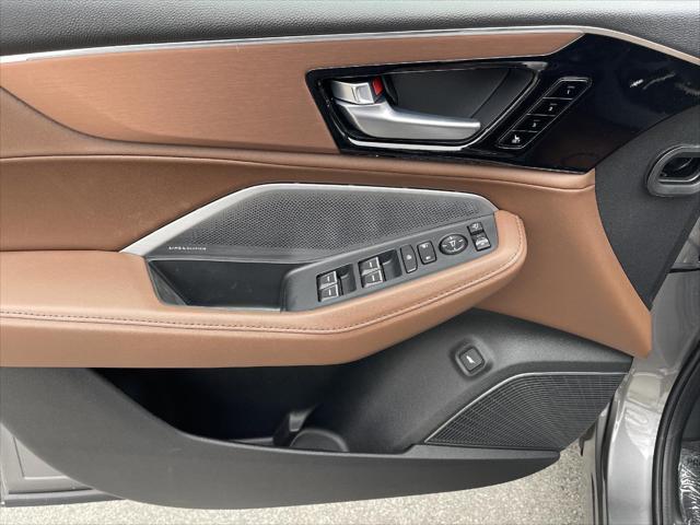 new 2025 Acura MDX car, priced at $60,750