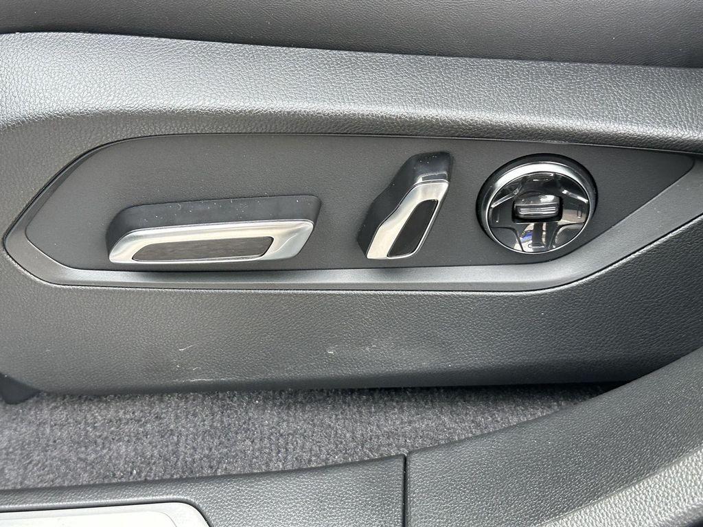 new 2026 Acura RDX car, priced at $56,800