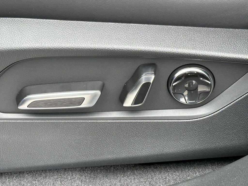 new 2025 Acura RDX car