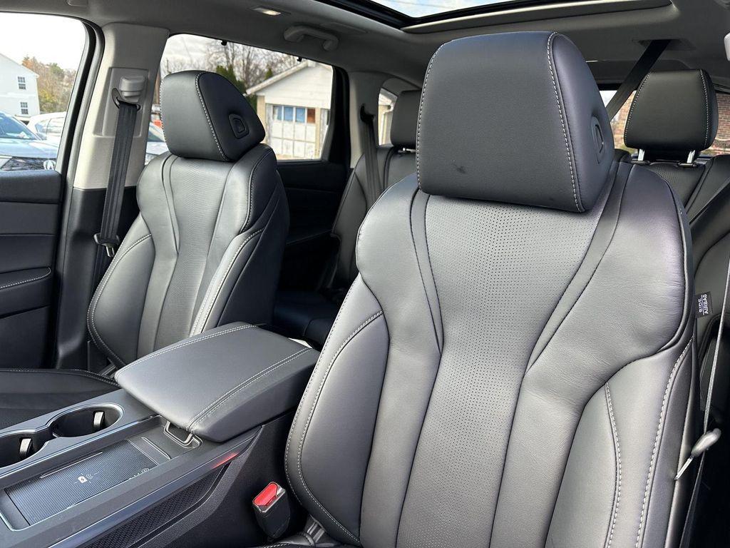 new 2026 Acura MDX car, priced at $61,350