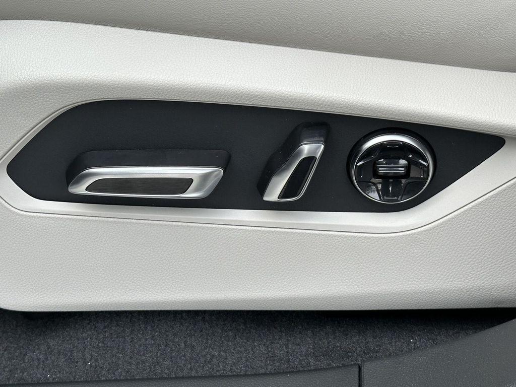 new 2026 Acura RDX car, priced at $54,800