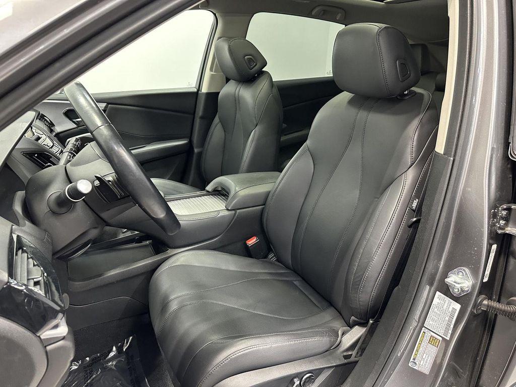 used 2022 Acura RDX car, priced at $29,400