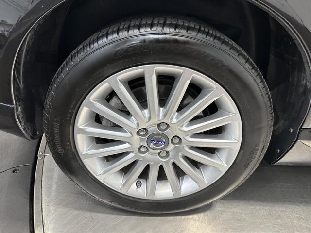 used 2013 Volvo S80 car, priced at $8,900