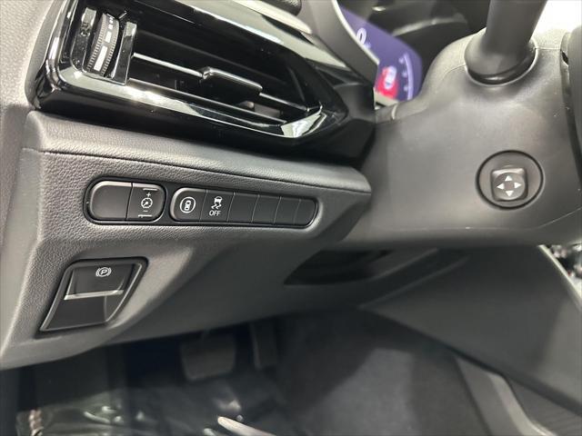 used 2025 Acura MDX car, priced at $49,400