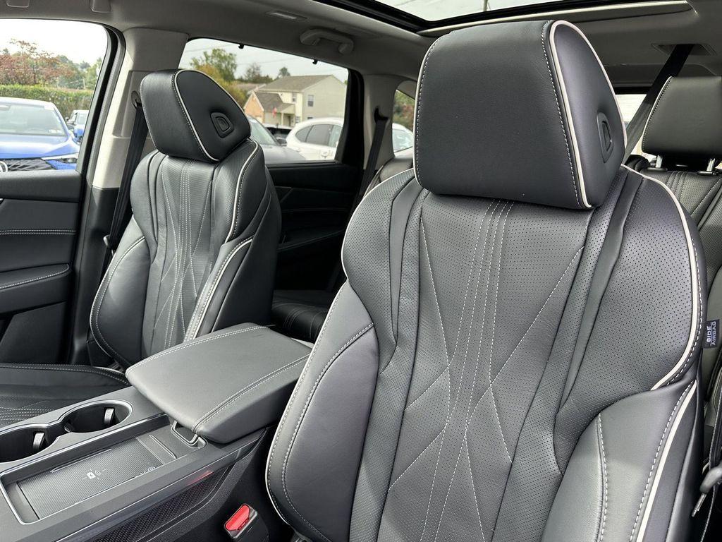 new 2026 Acura MDX car, priced at $68,250