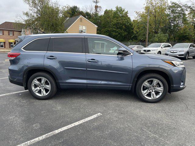 used 2019 Toyota Highlander car, priced at $32,000