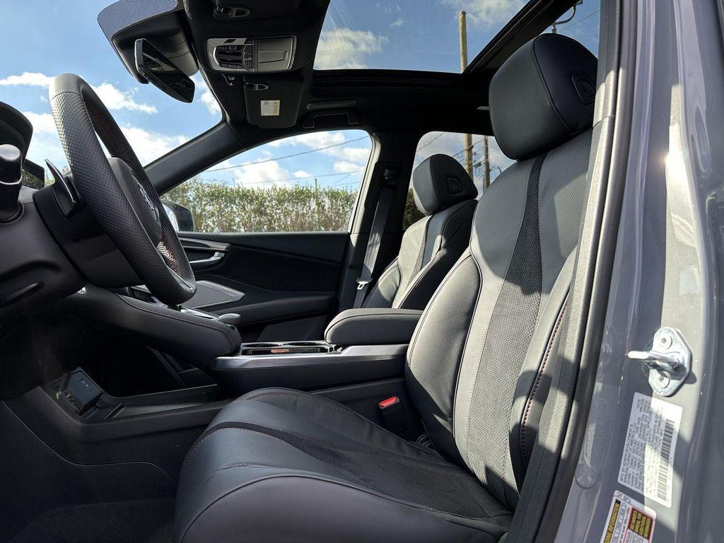 new 2026 Acura RDX car, priced at $52,650