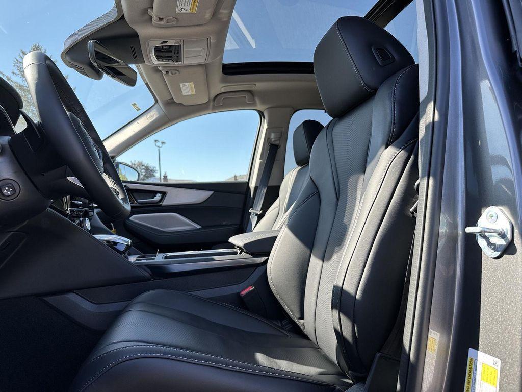new 2026 Acura MDX car, priced at $61,350