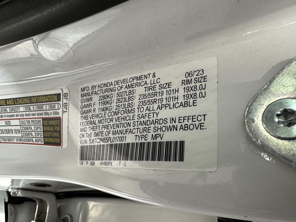 used 2023 Acura RDX car, priced at $37,200