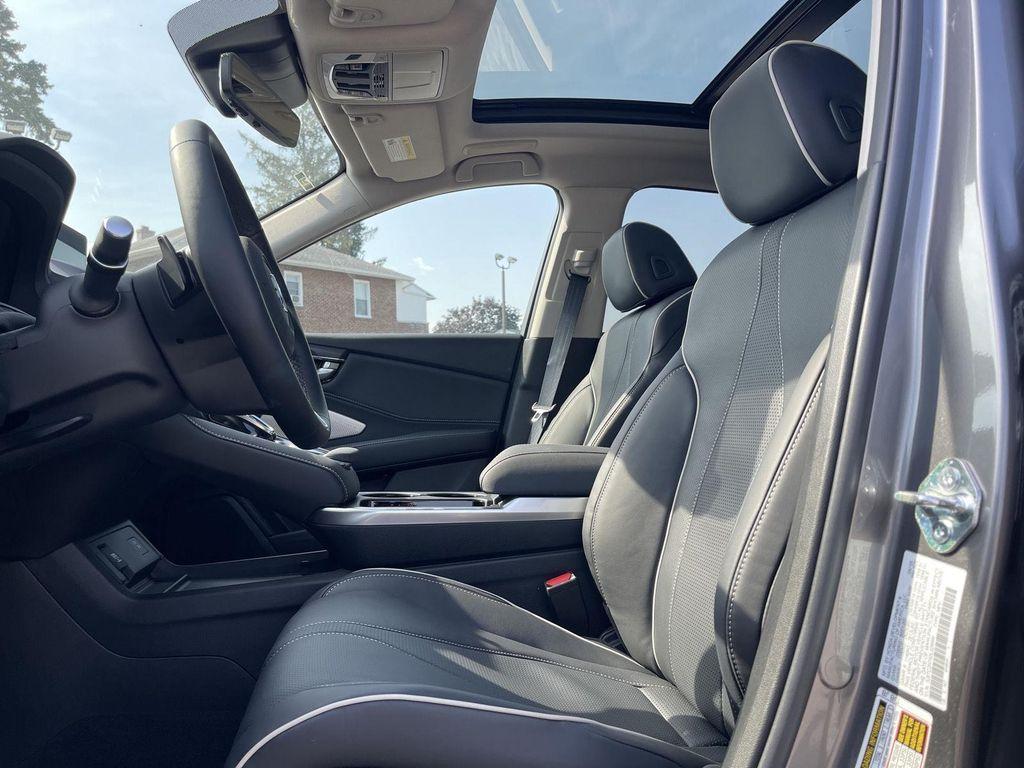 new 2025 Acura RDX car, priced at $54,400