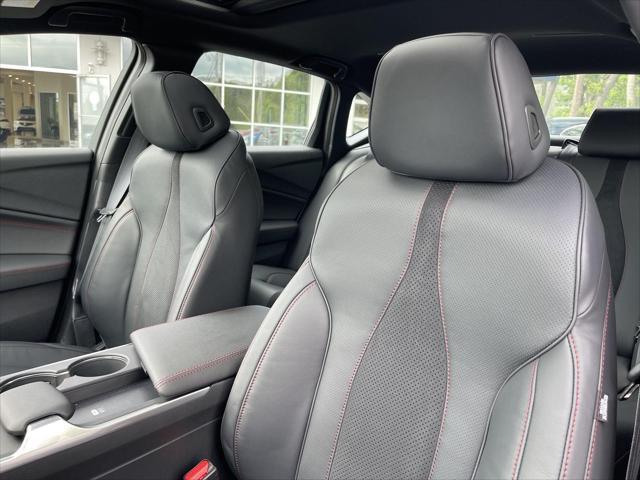 new 2025 Acura TLX car, priced at $52,195