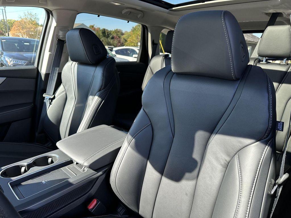 new 2026 Acura MDX car, priced at $61,350