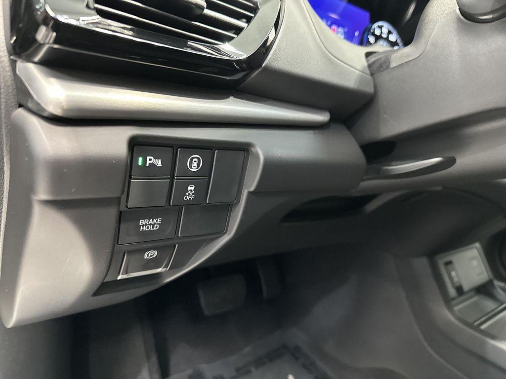 used 2025 Acura RDX car, priced at $42,500