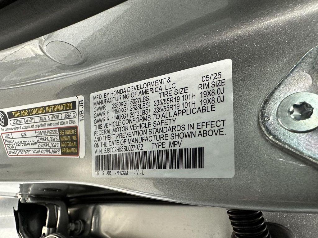 used 2025 Acura RDX car, priced at $42,500