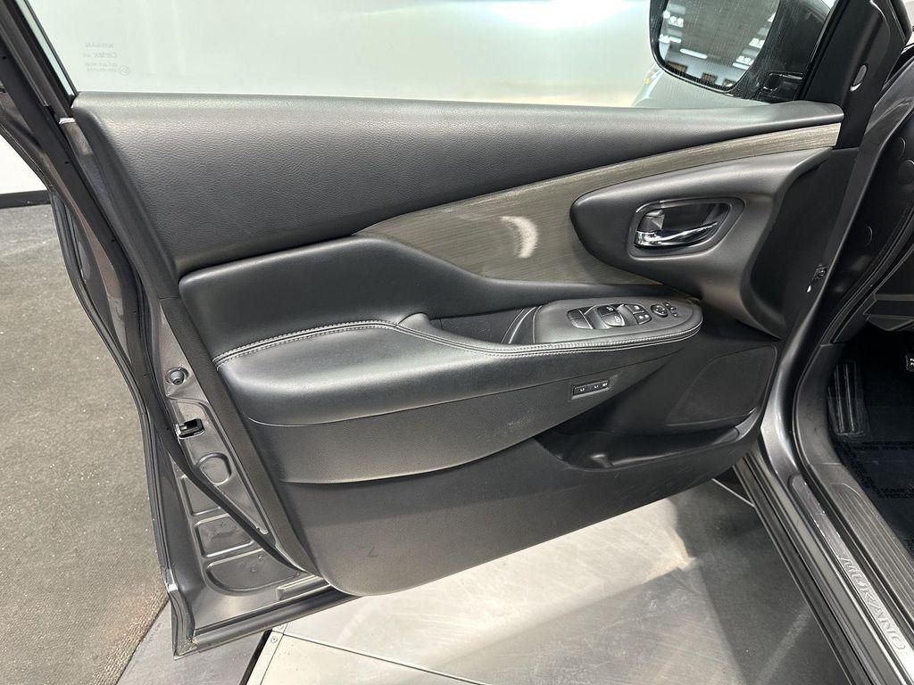 used 2017 Nissan Murano car, priced at $17,900