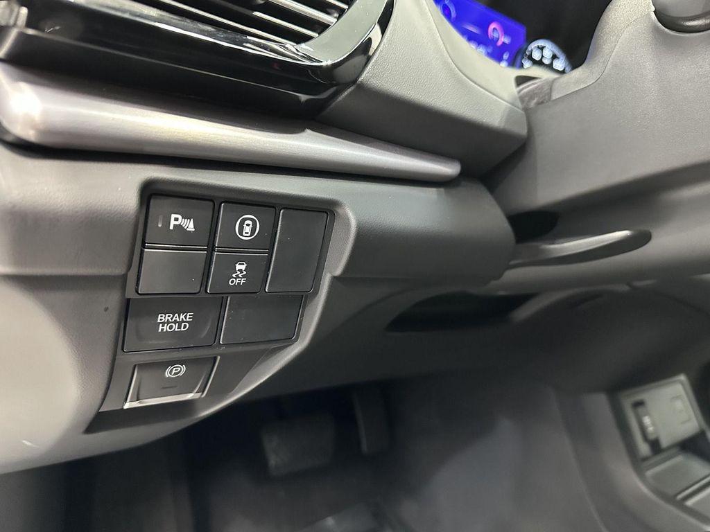 used 2025 Acura RDX car, priced at $43,000