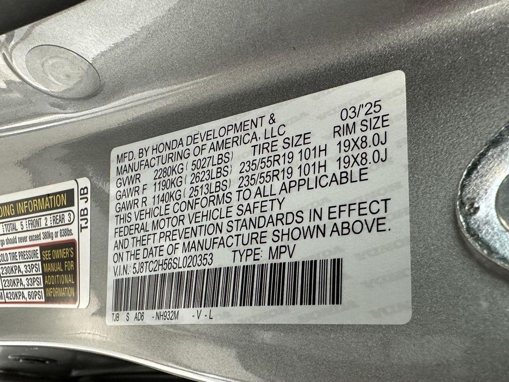 used 2025 Acura RDX car, priced at $43,000