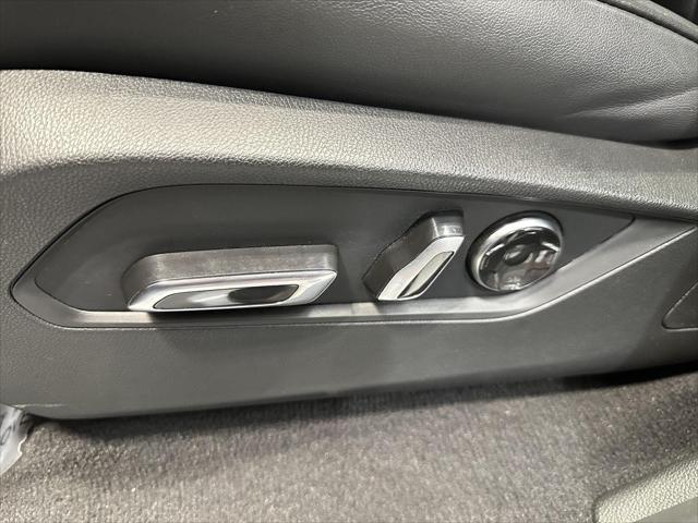 used 2023 Acura MDX car, priced at $46,000