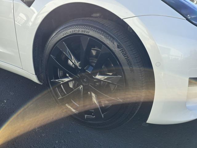 used 2021 Tesla Model 3 car, priced at $25,000