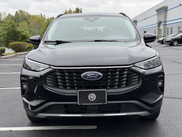 used 2023 Ford Escape car, priced at $26,888